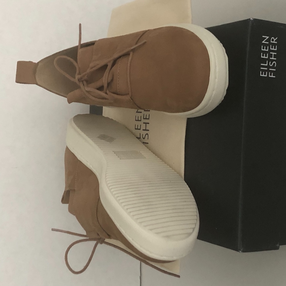 Eileen Fisher Kipling Tan Nubuck Sneaker Tan, Sz 7